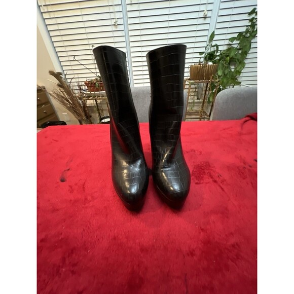 Size 8M Guess Crocodile Snake Skin Side zip high Reptile Effect Heeled boots - Picture 13 of 13